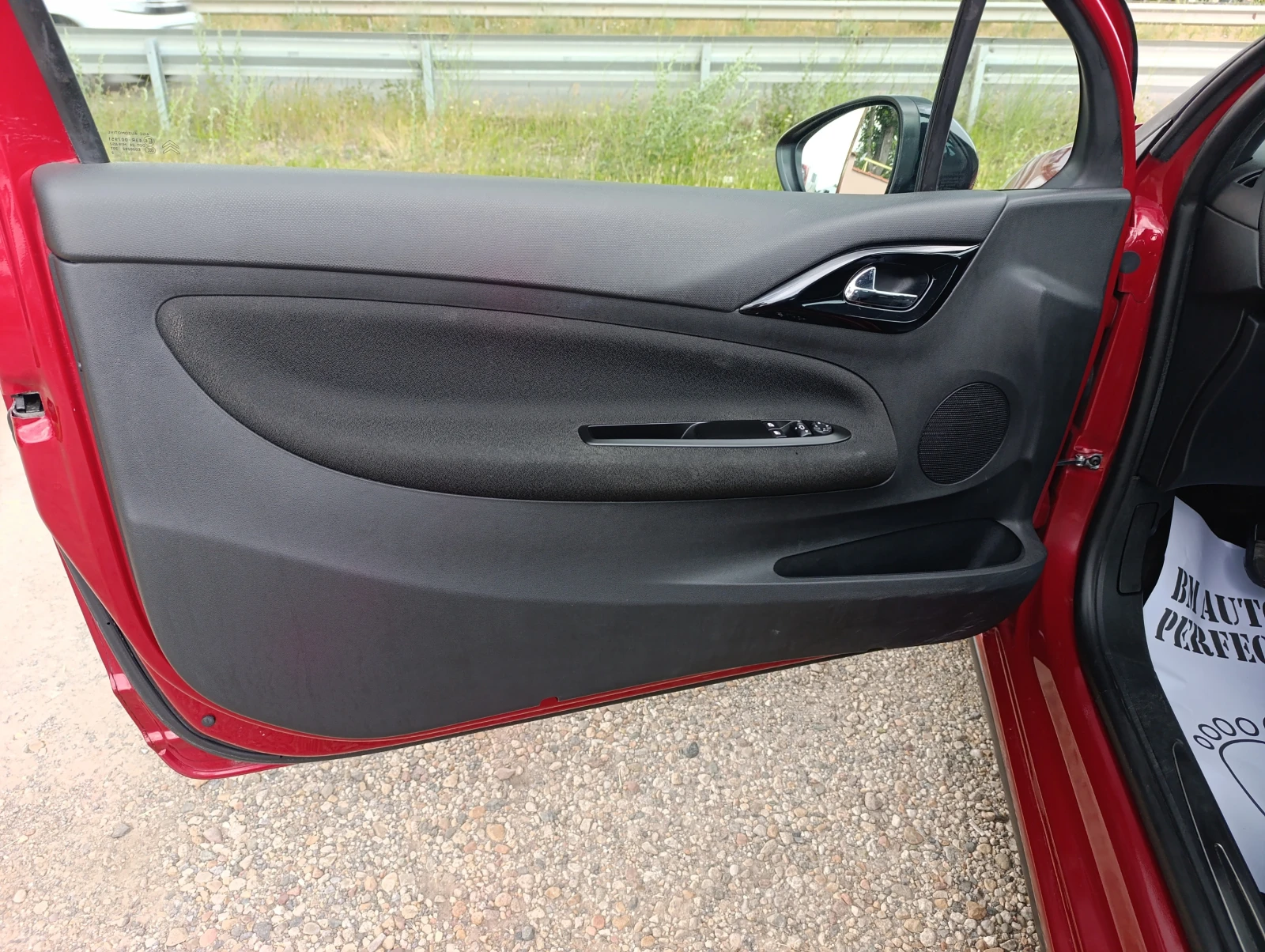 Citroen DS3 1.6i-16v БЕНЗИН, снимка 8 - Автомобили и джипове - 54868706