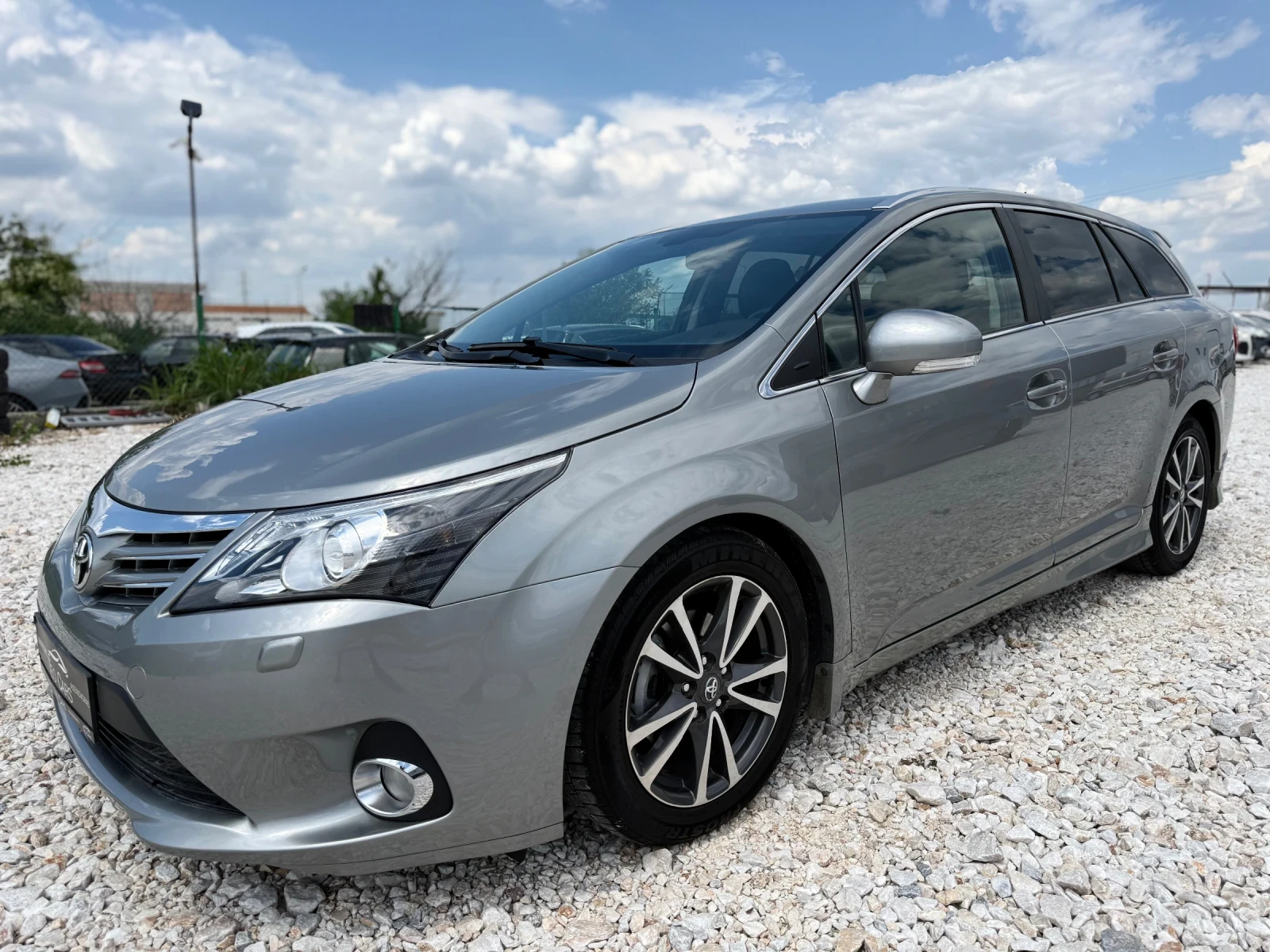 Toyota Avensis 1.8 VVT-i / FACELIFT / EXECUTIVE / NAVI / CAMERA | Mobile.bg � ����������� 3