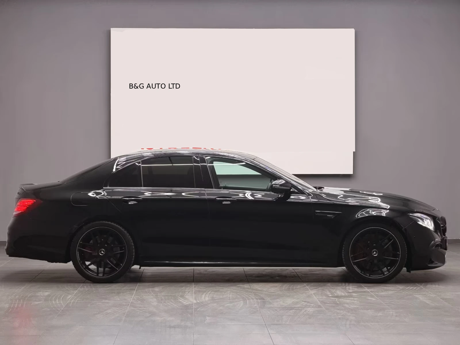 Mercedes-Benz E 63 AMG S/BURNMASTER/612HP/4-MATIC/360CAM, снимка 2 - Автомобили и джипове - 55034558