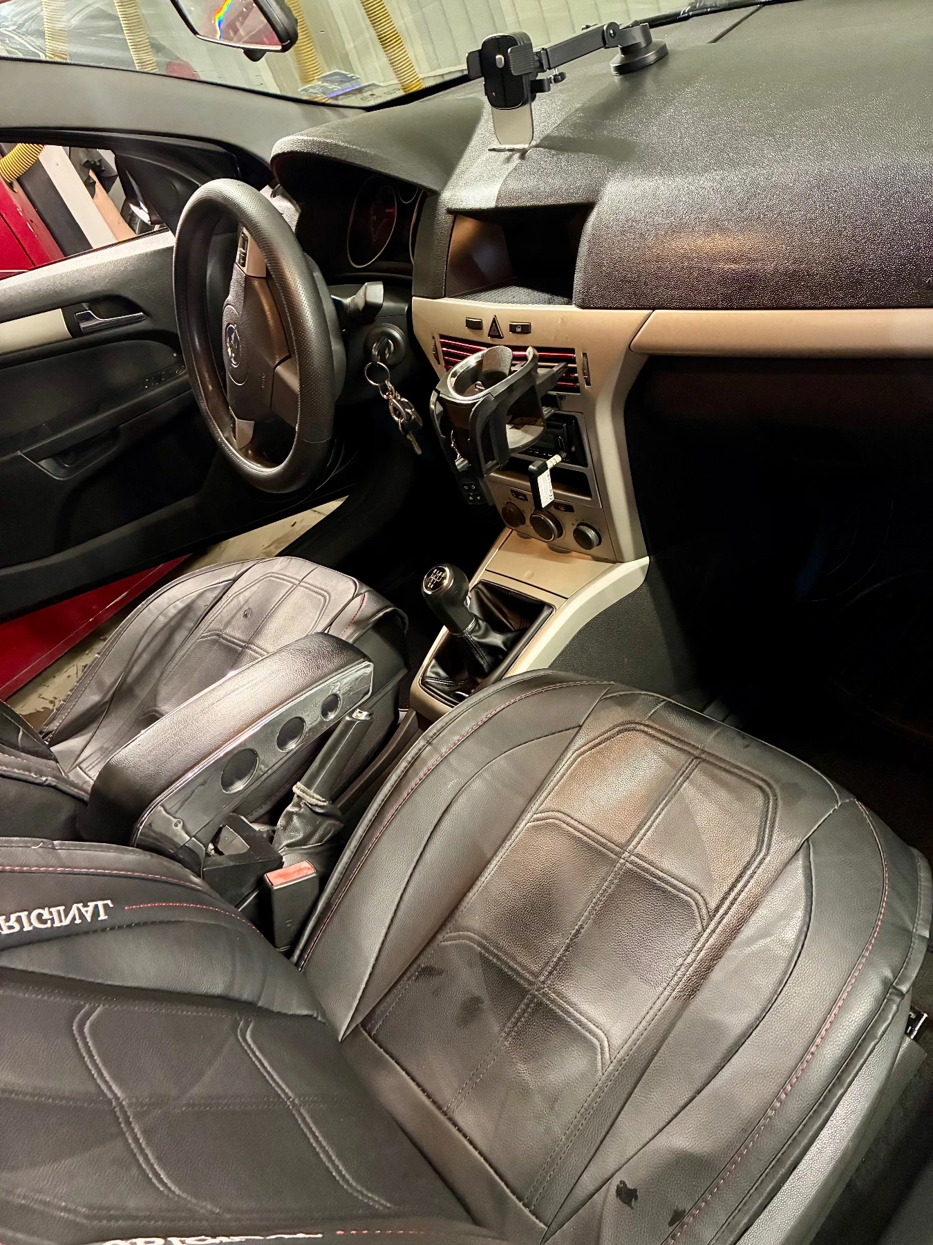 Opel Astra 1.7 CDTI 101к.с, снимка 6 - Автомобили и джипове - 55180321
