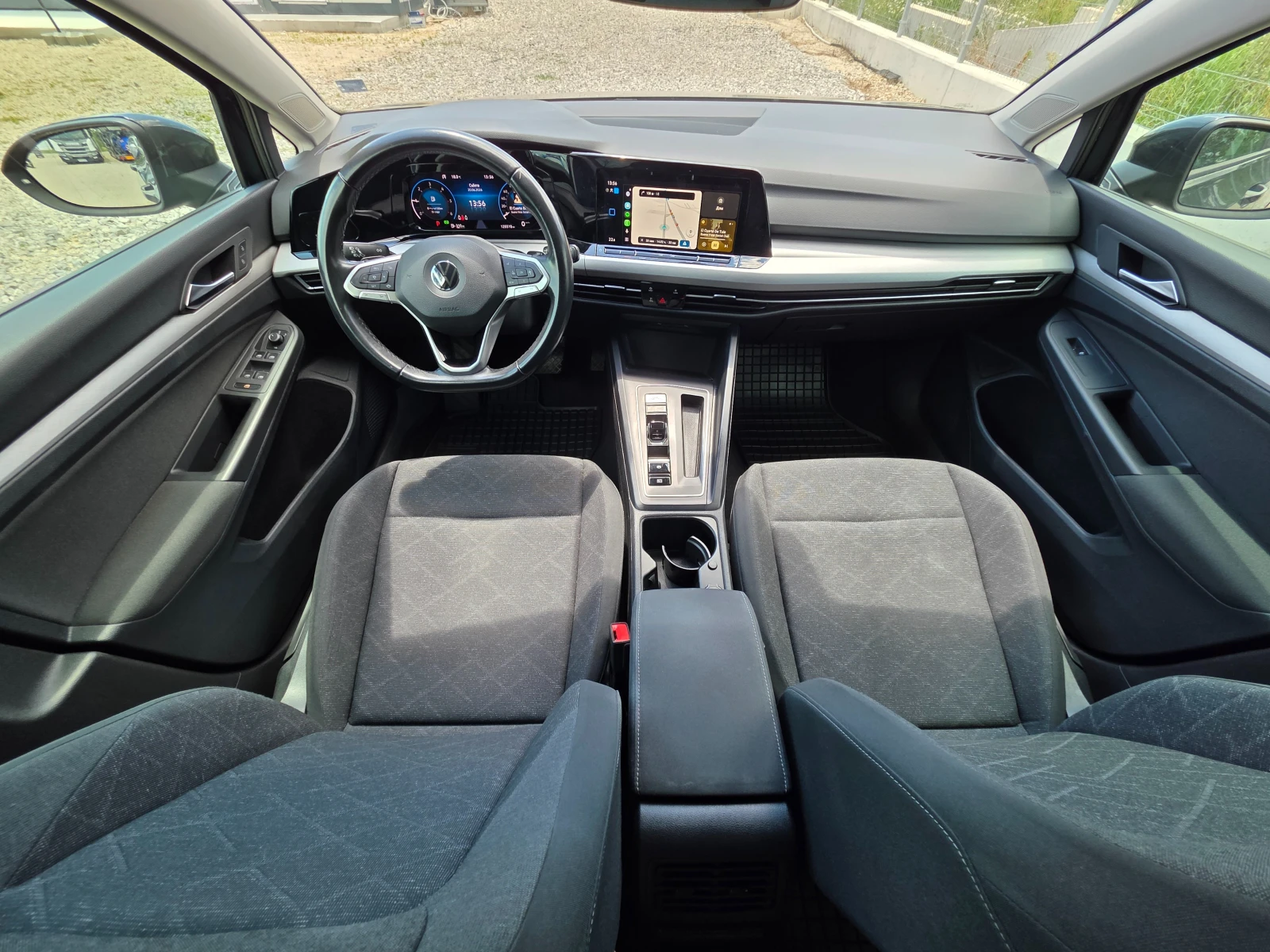 VW Golf VIII-2.0 TDI-Automatic-115 hp-Life, снимка 11 - Автомобили и джипове - 55201184