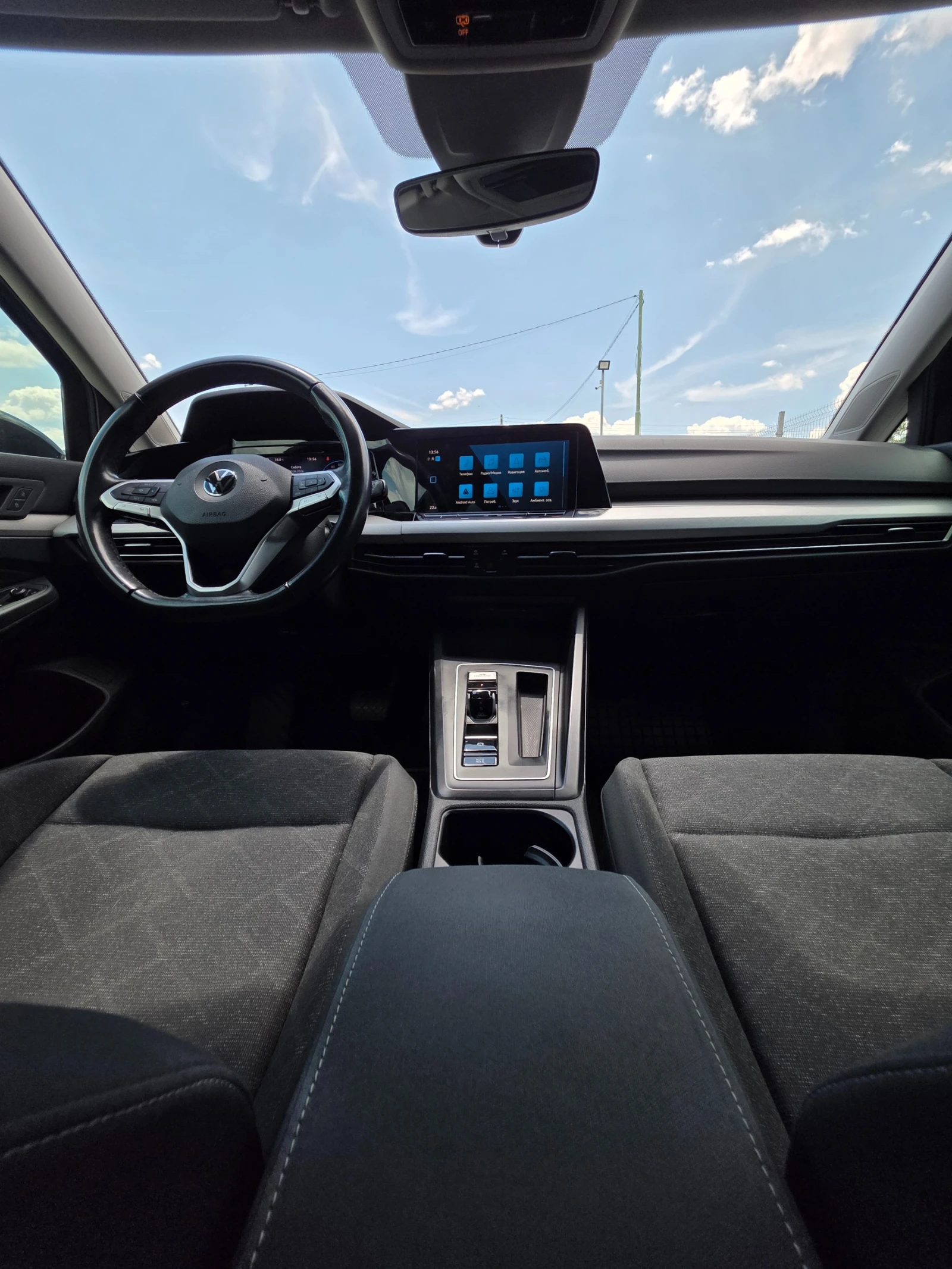 VW Golf VIII-2.0 TDI-Automatic-115 hp-Life, снимка 10 - Автомобили и джипове - 55201184