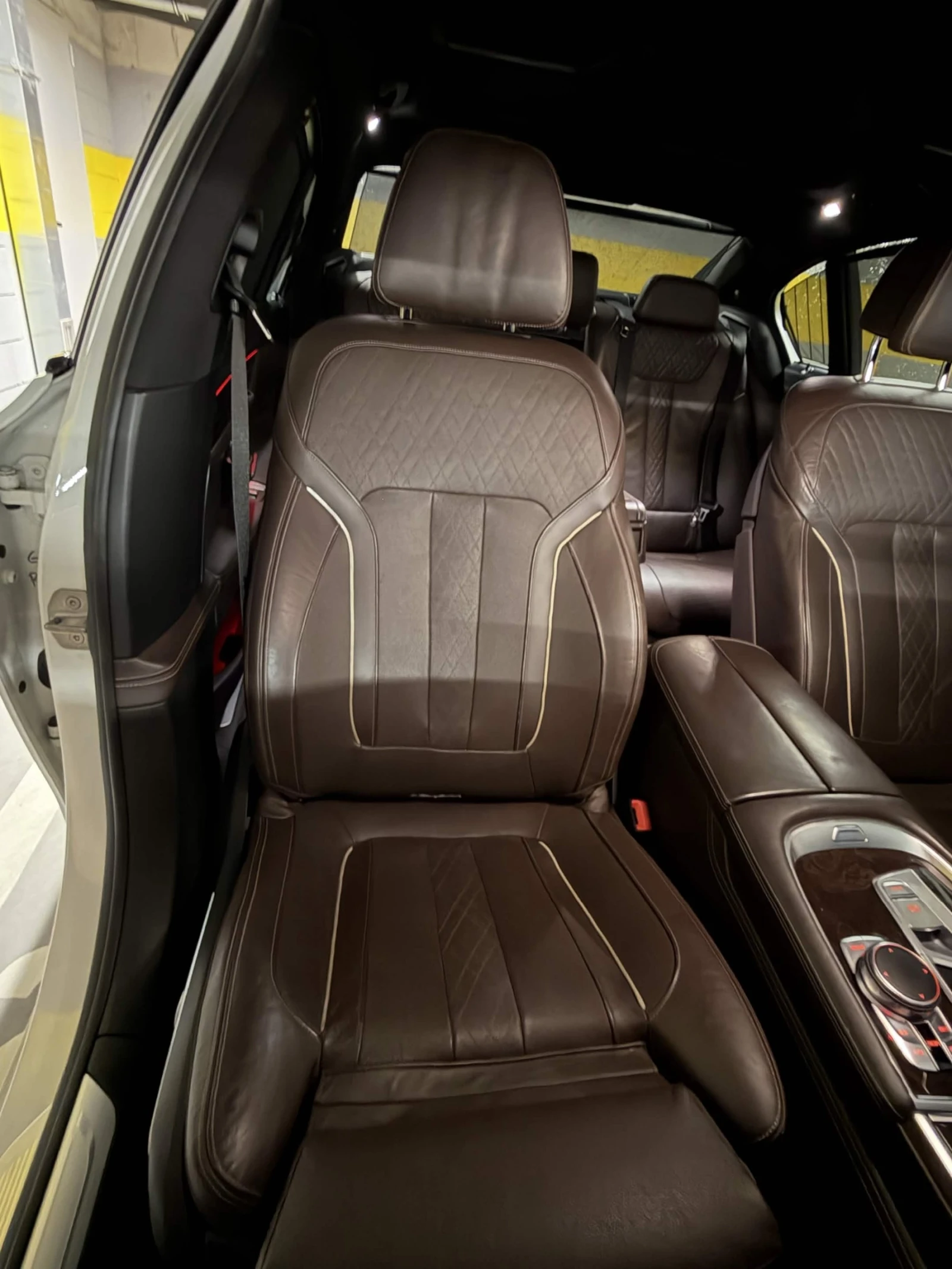 BMW 740 M Pack* Long, снимка 10 - Автомобили и джипове - 55236386