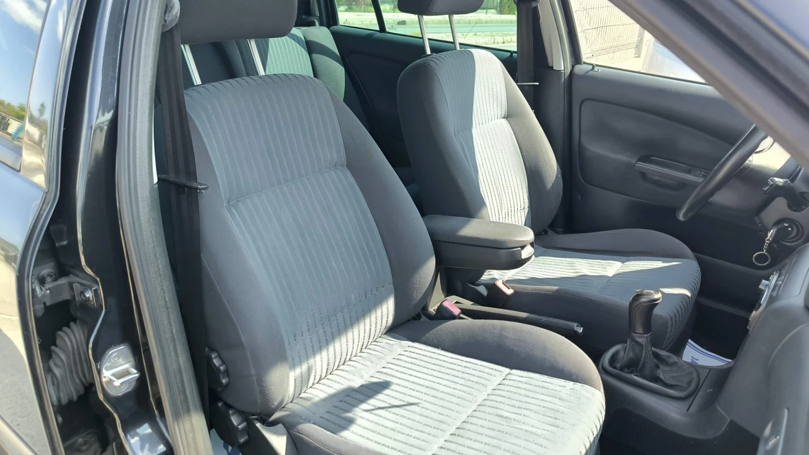 Skoda Octavia 1.9TDI, снимка 8 - Автомобили и джипове - 55784570