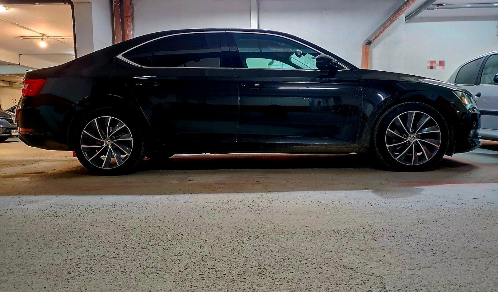 Skoda Superb, снимка 8 - Автомобили и джипове - 56367789