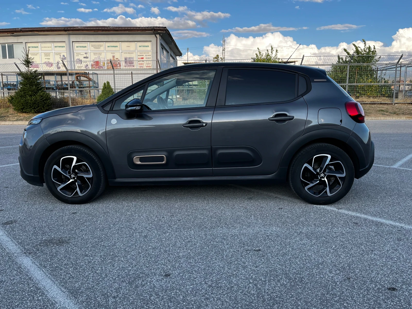 Citroen C3 1.2 Pure Tech, снимка 3 - Автомобили и джипове - 56505516