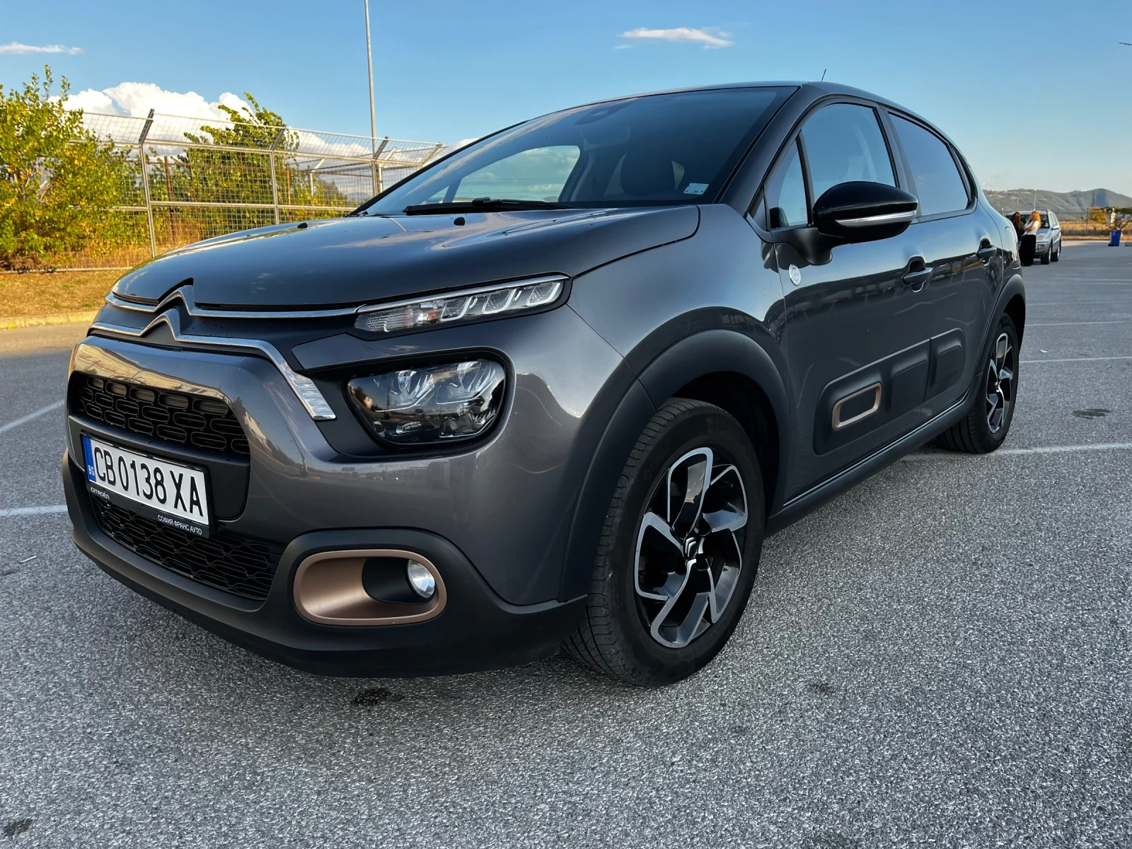 Citroen C3 1.2 Pure Tech, снимка 7 - Автомобили и джипове - 56505516