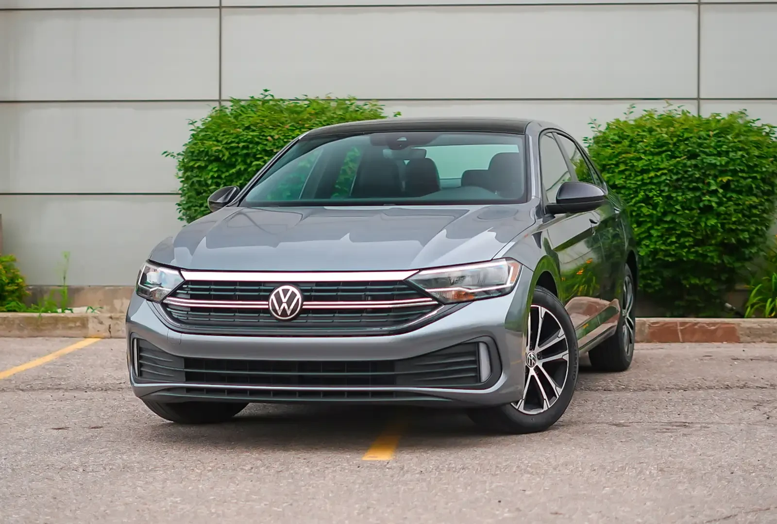VW Jetta Comfortline със Sport пакет/Лизинг без първоначалн