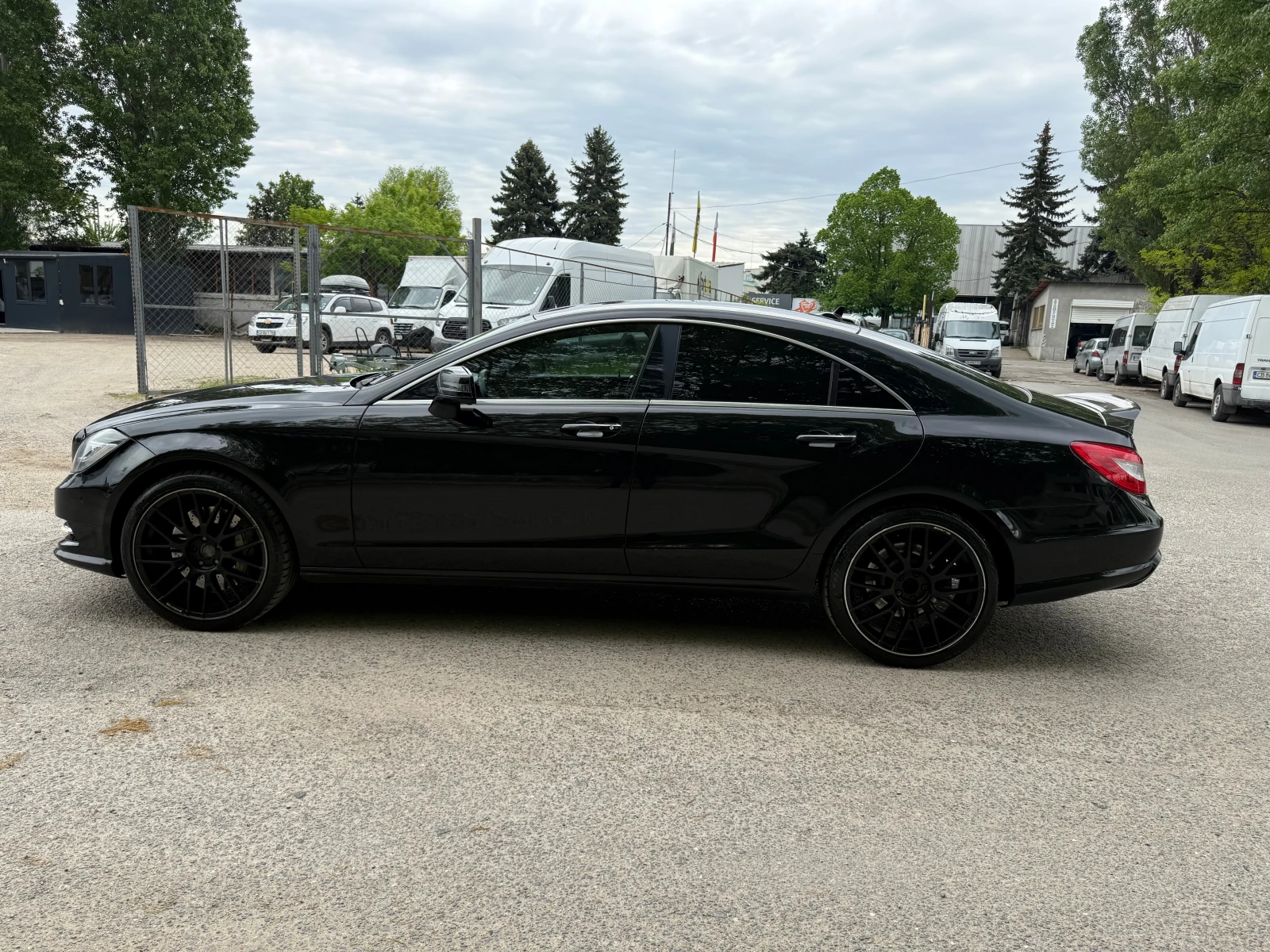 Mercedes-Benz CLS 550 4Matic AMG-Line Harman/Kardon | Mobile.bg � ����������� 4
