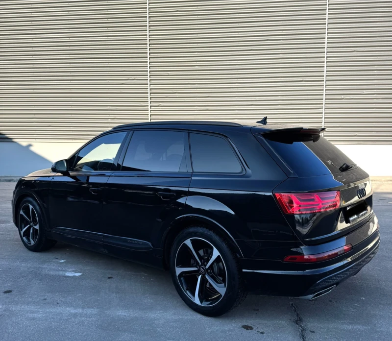 Audi Q7 3.0 TDI S-line MATRIX, снимка 11 - Автомобили и джипове - 49255657