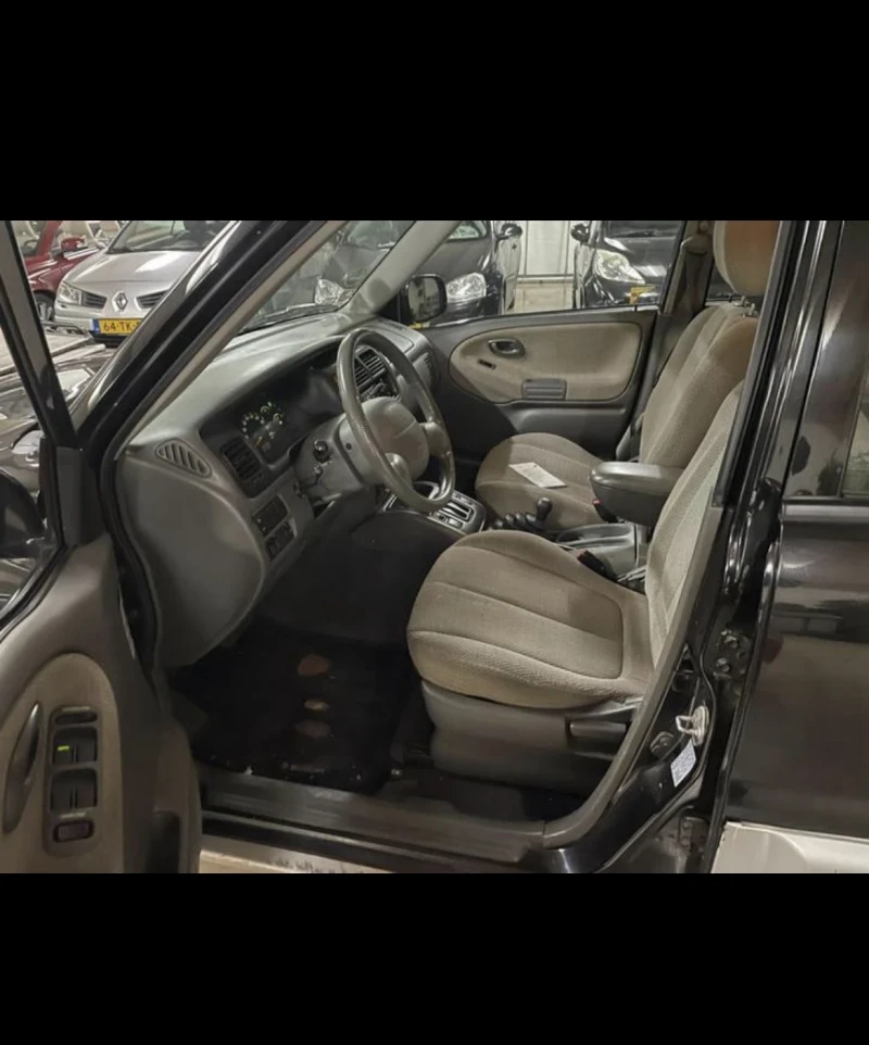 Suzuki Grand vitara, снимка 5 - Автомобили и джипове - 49864003