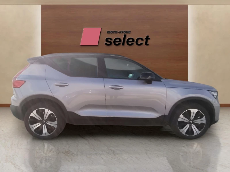 Volvo EX40 twin motor, снимка 4 - Автомобили и джипове - 52311972