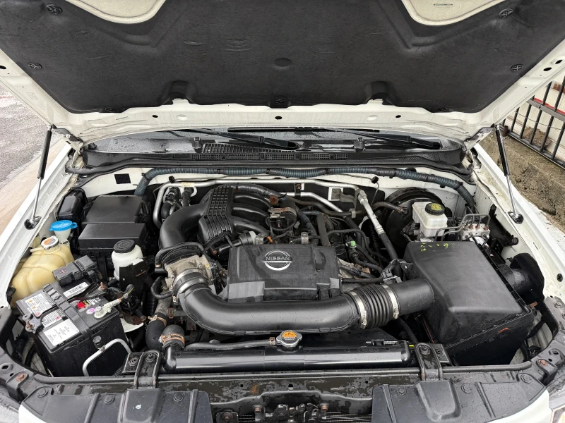 Nissan Xterra PRO-4X OFF ROAD , снимка 8 - Автомобили и джипове - 52471991