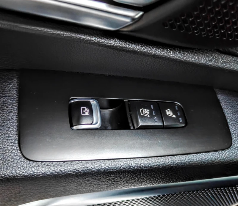 Kia Telluride SX+ V6, снимка 11 - Автомобили и джипове - 52902062