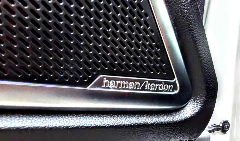 Kia Telluride SX+ V6, снимка 10 - Автомобили и джипове - 52902062