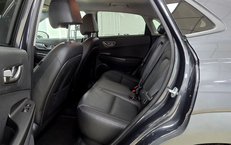 Hyundai Kona 64KWh/Premium/12.2020/SOH100%Blue Link, снимка 8 - Автомобили и джипове - 53168124
