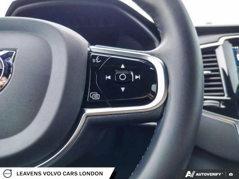 Volvo Xc90 * Ultimate Bright * CARFAX * ЦЕНА ДО БГ, снимка 9 - Автомобили и джипове - 53273933