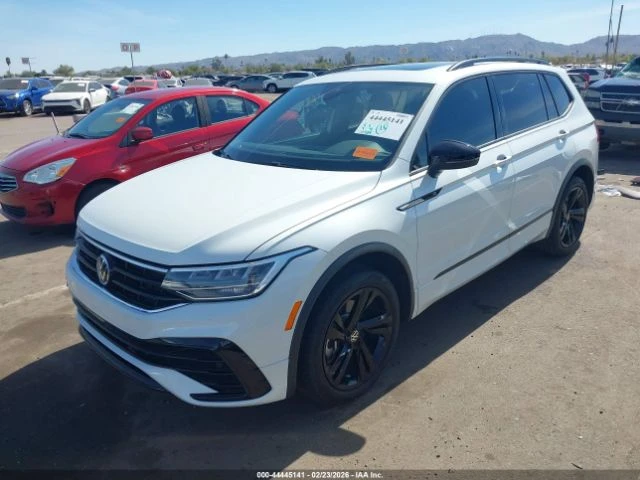 VW Tiguan  SE R-LINE BLACK - изображение 3