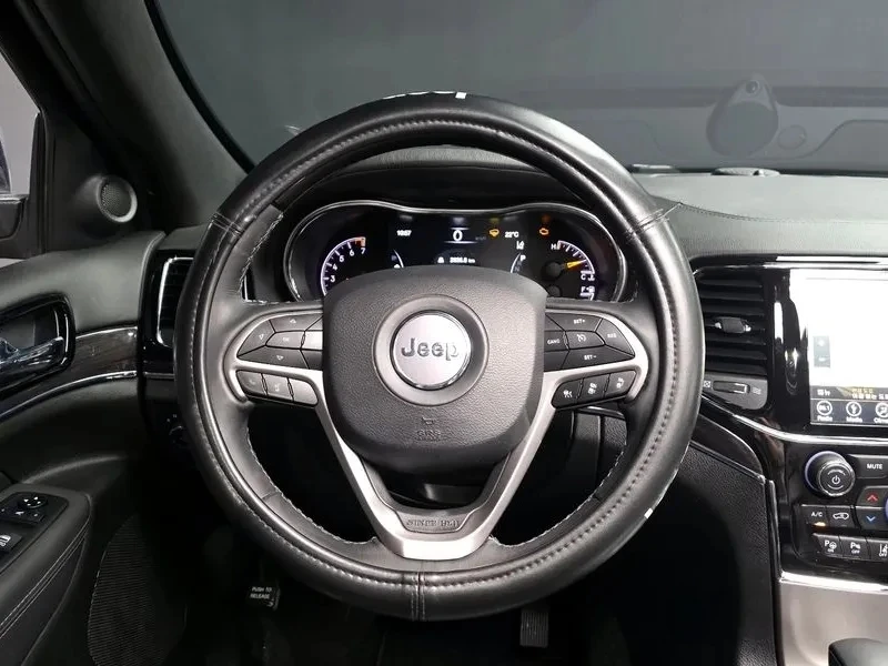Jeep Grand cherokee ОЧАКВАН ВНОС  67000км. Видео OVERLAND , снимка 12 - Автомобили и джипове - 55160040