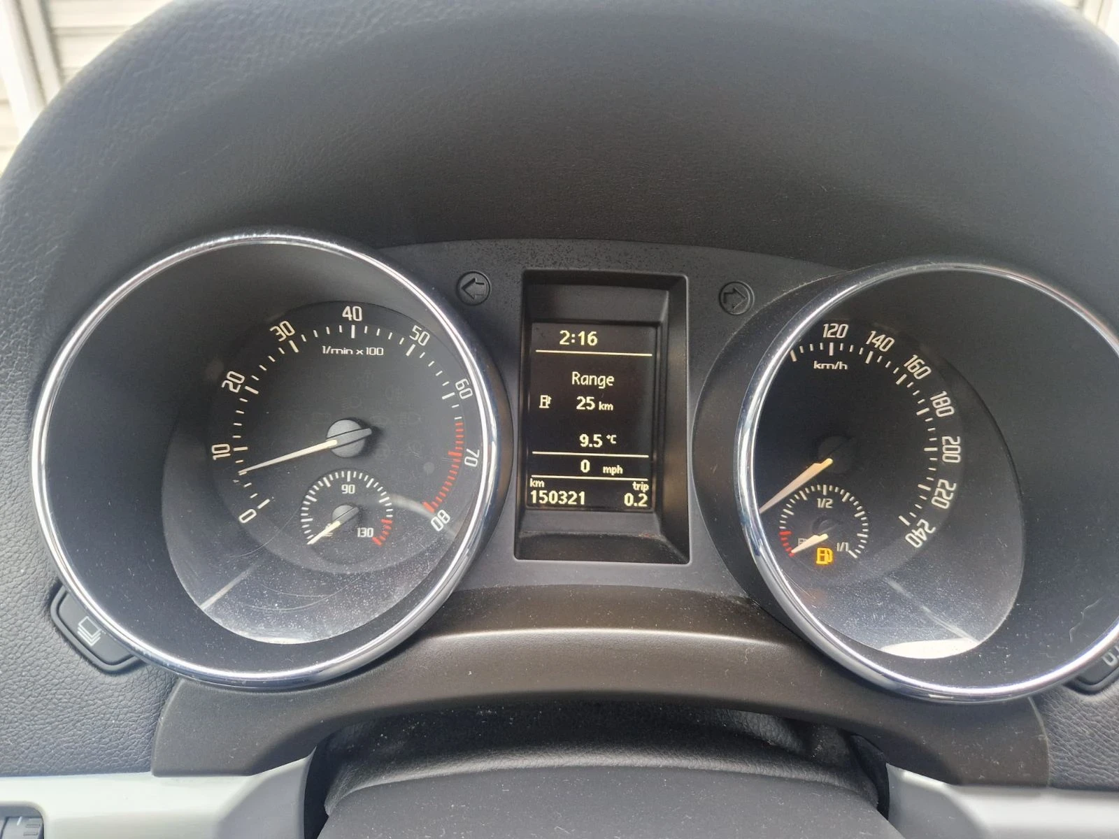Skoda Yeti  - изображение 8
