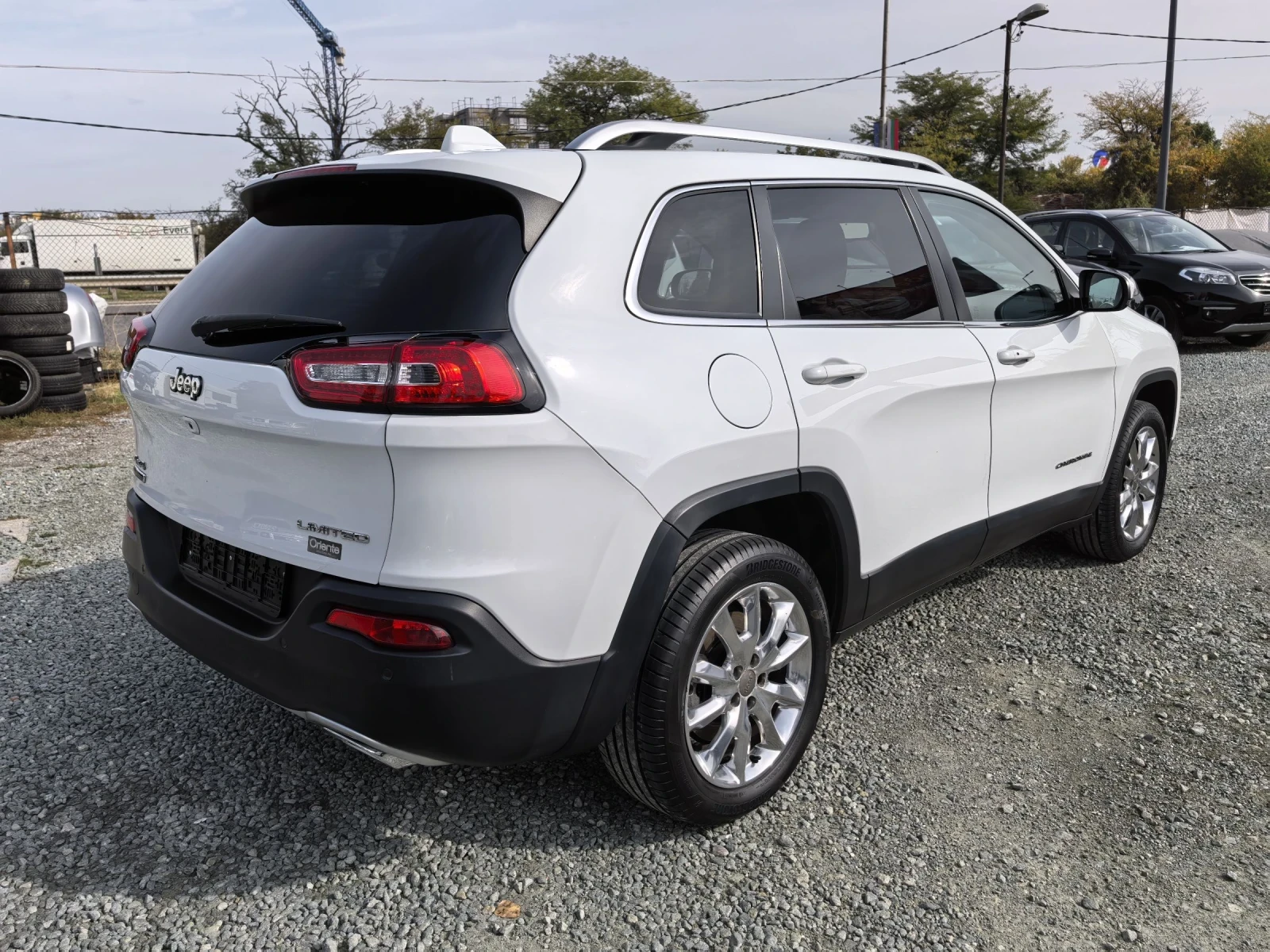 Jeep Cherokee 2.0M-jet 170hp 4WD Active Drive - изображение 5