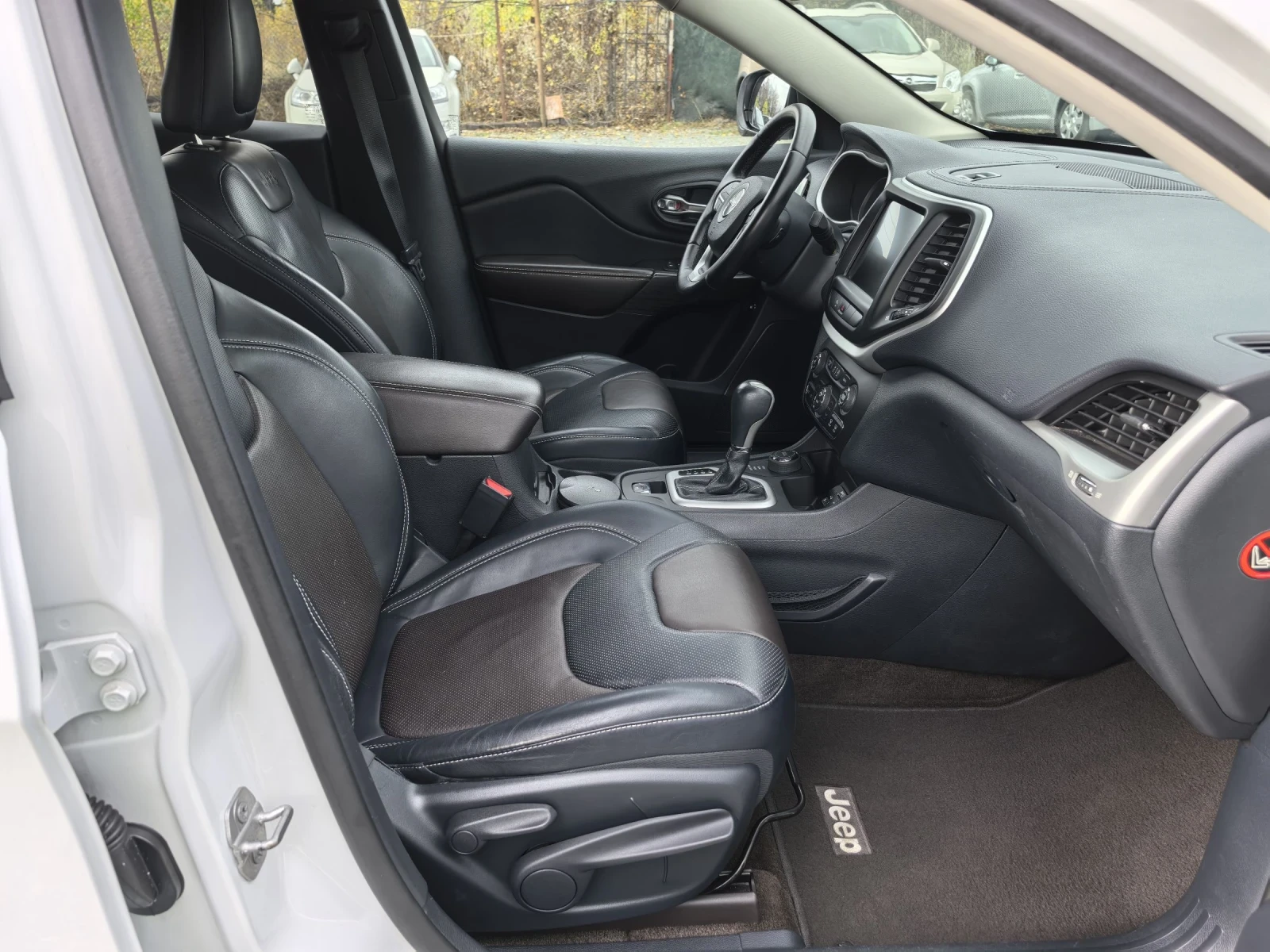 Jeep Cherokee 2.0(170)4x4 LIMITED Automatic( )  | Mobile.bg   9