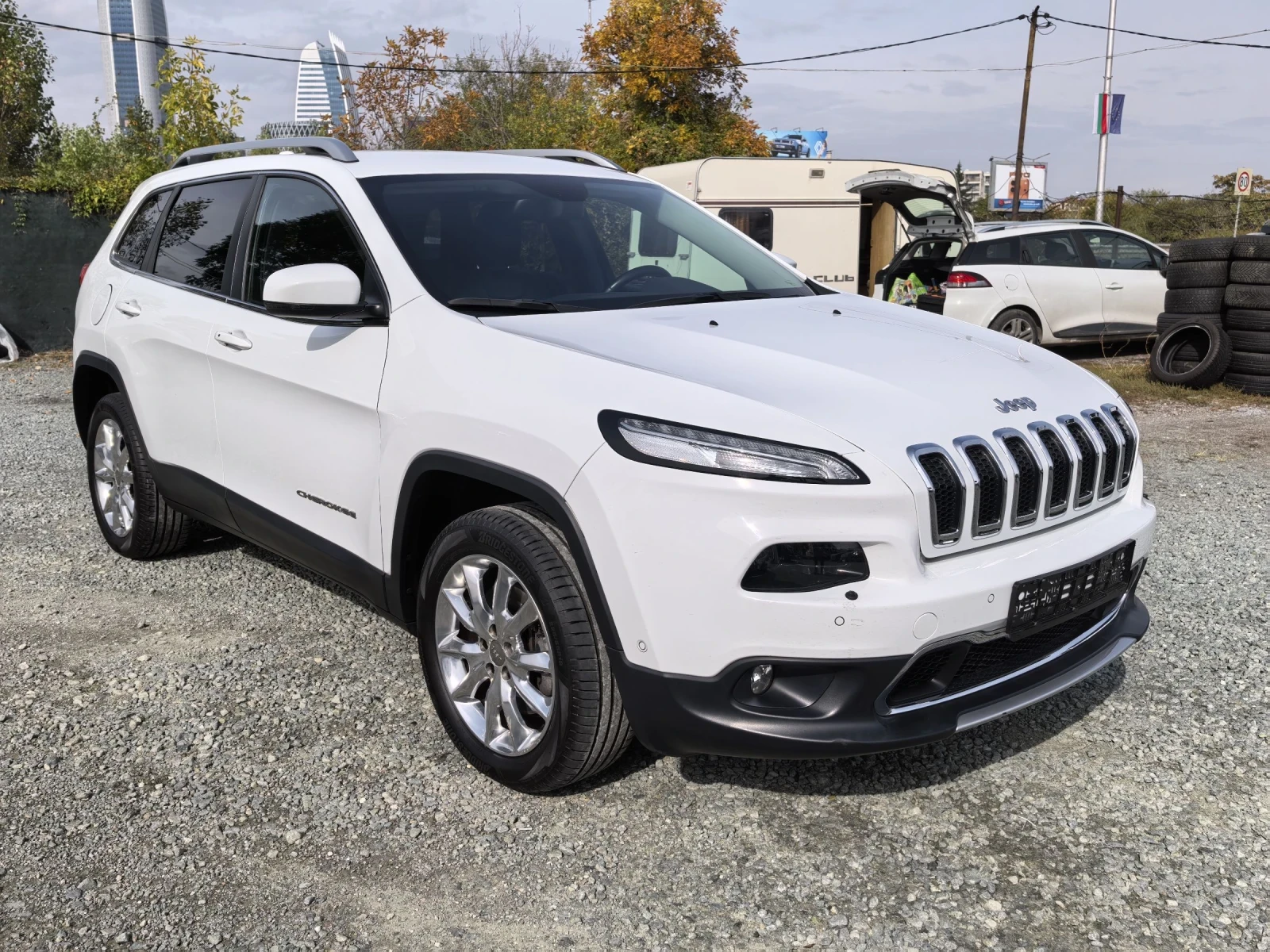 Jeep Cherokee 2.0M-jet 170hp 4WD Active Drive - изображение 3