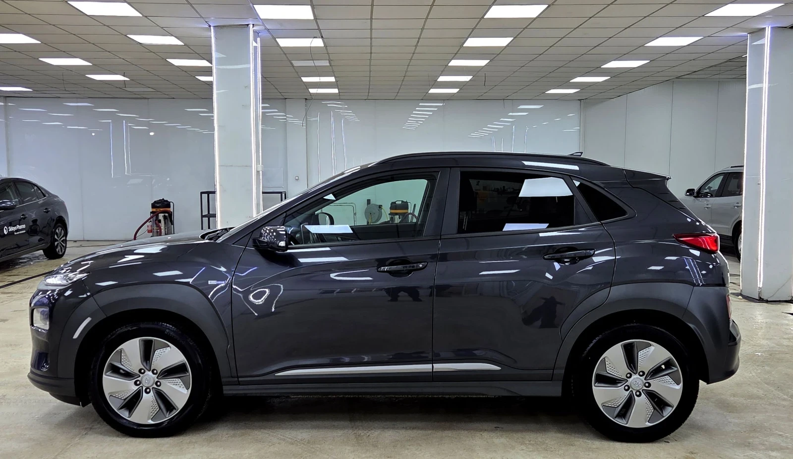 Hyundai Kona 64KWh/Premium/12.2020/SOH100%Blue Link - изображение 5