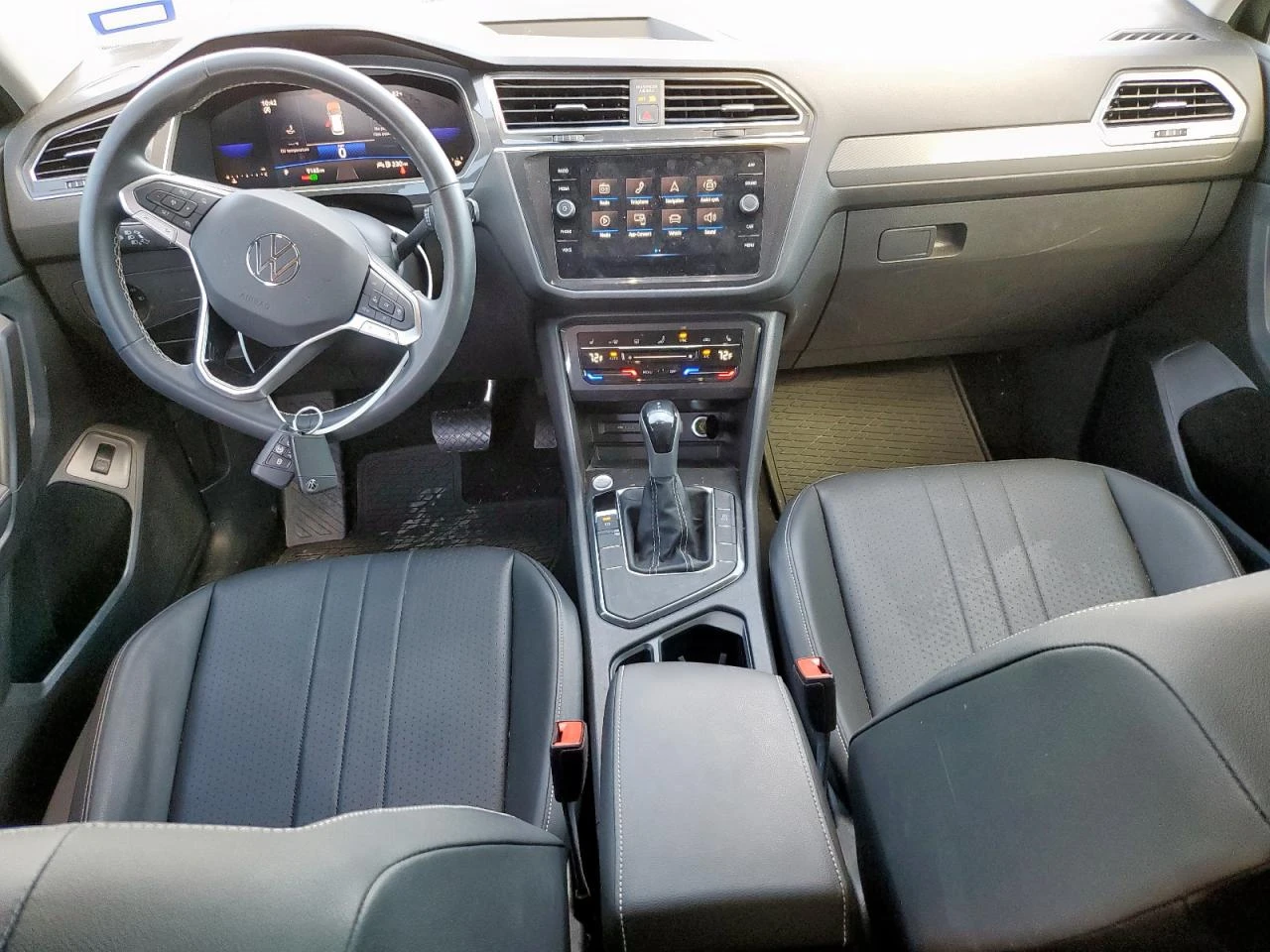 VW Tiguan 2l Volkswagen Se - изображение 8