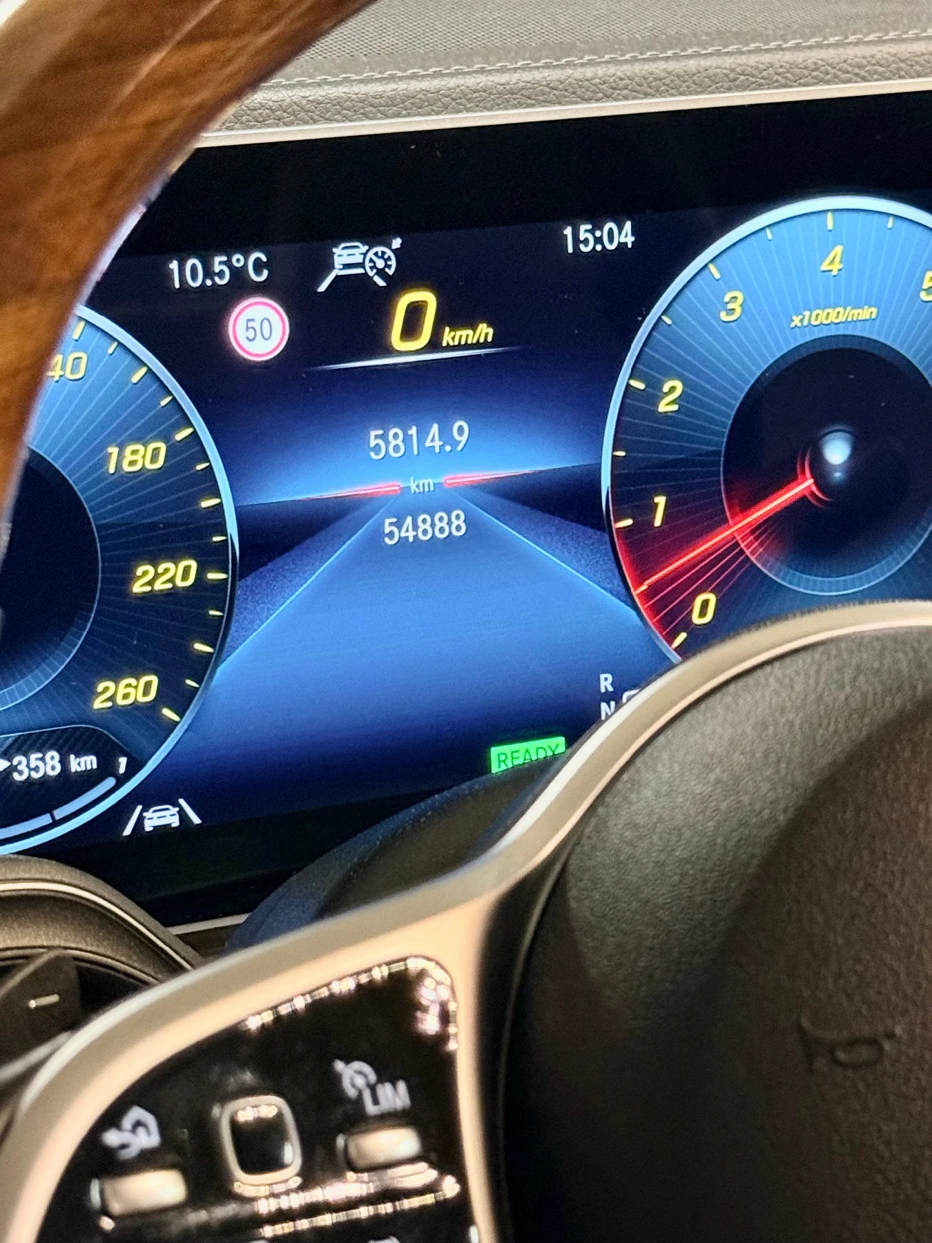 Mercedes-Benz GLE 450 AMG 55000км, снимка 14 - Автомобили и джипове - 53960807