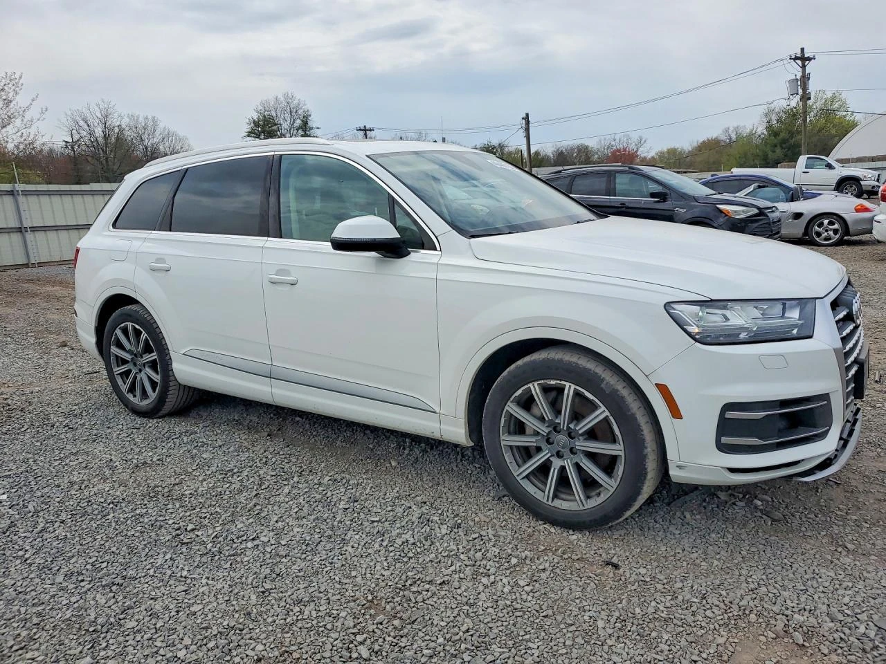 Audi Q7 3.0l Premium Plus, снимка 4 - Автомобили и джипове - 54323052