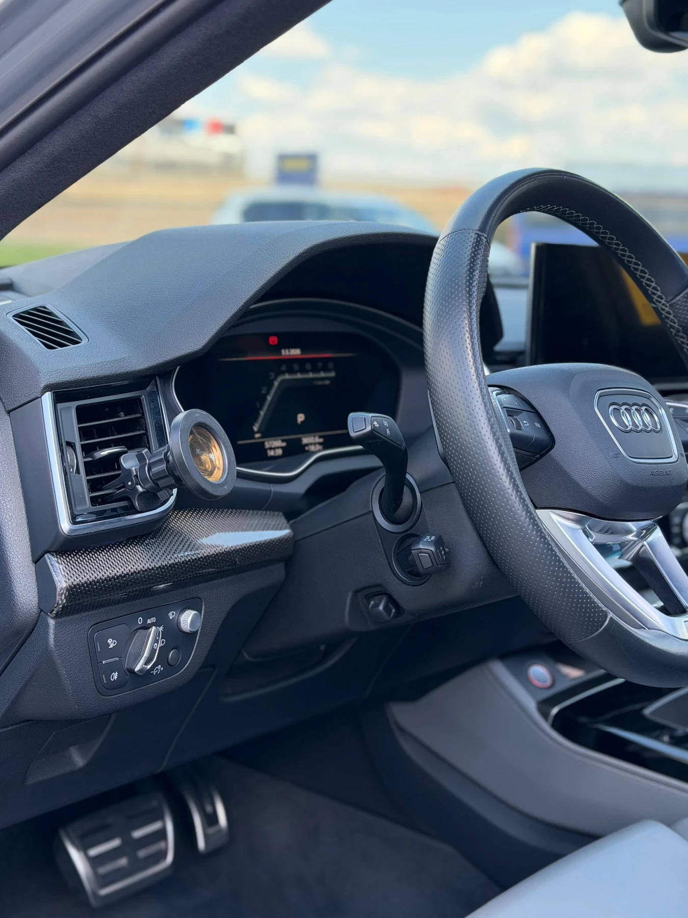 Audi SQ5, снимка 6 - Автомобили и джипове - 54429581