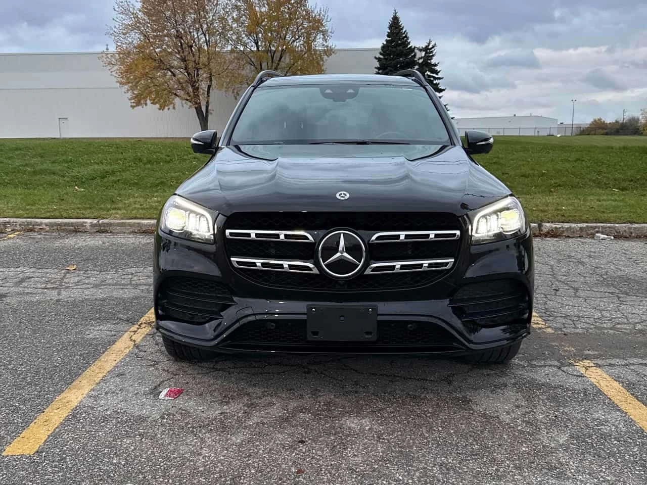 Mercedes-Benz GLS580 ДИСТРОНИК * 360 * BURMESTER * PANO * ОБДУХВАНЕ, снимка 6 - Автомобили и джипове - 54488154