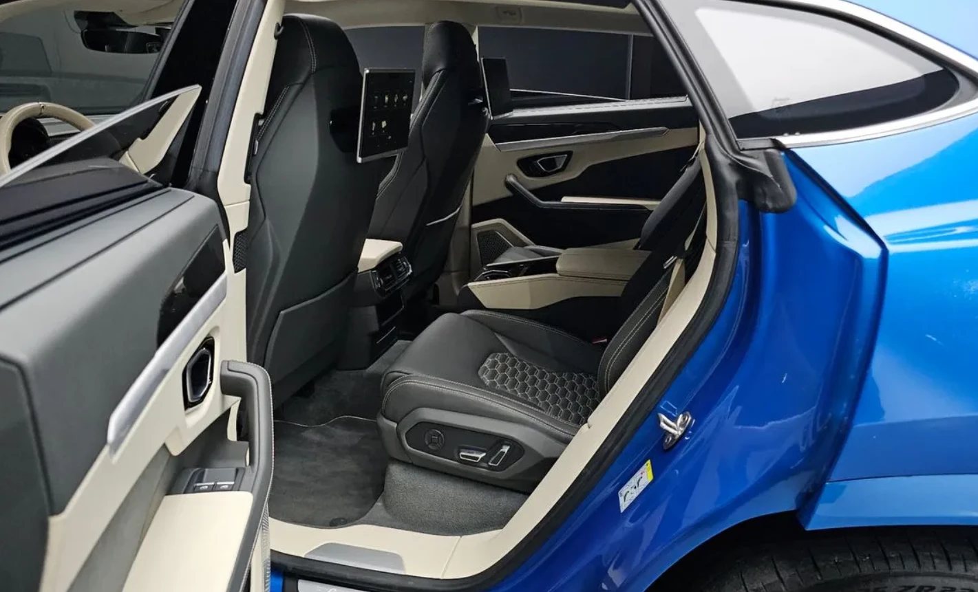 Lamborghini Urus BANG & OLUFSEN | REAR TV SCREENS | FULLY LOADED, снимка 5 - Автомобили и джипове - 54527112