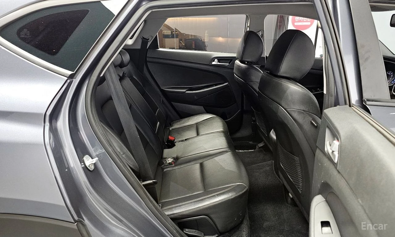 Hyundai Tucson 1.6* TURBO* ПОДГРЕВ* ОБДУХВАНЕ* LANE* ASSIST* КАМЕ, снимка 15 - Автомобили и джипове - 54739780