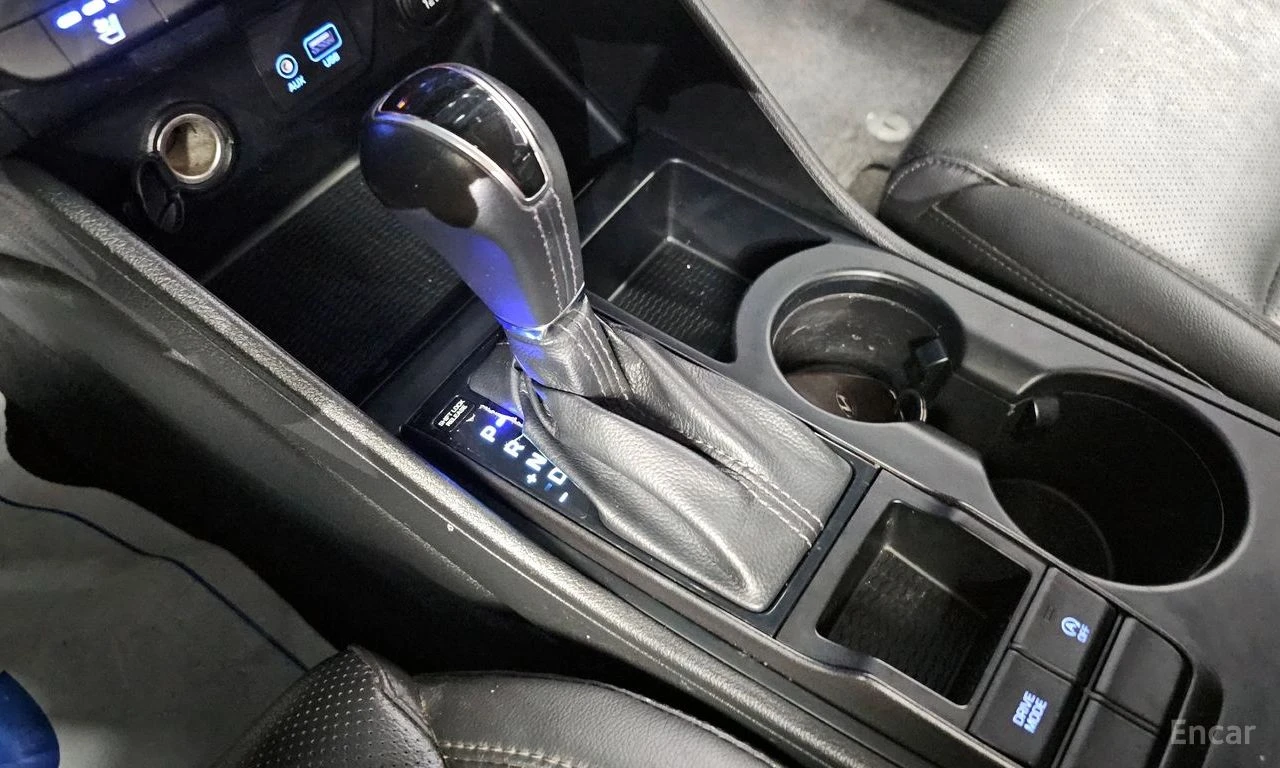 Hyundai Tucson 1.6* TURBO* ПОДГРЕВ* ОБДУХВАНЕ* LANE* ASSIST* КАМЕ, снимка 12 - Автомобили и джипове - 54739780