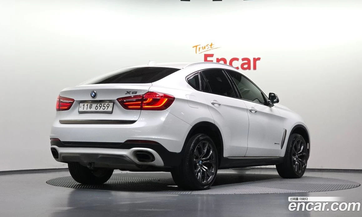 BMW X6 xDrive 40d, снимка 2 - Автомобили и джипове - 56157090