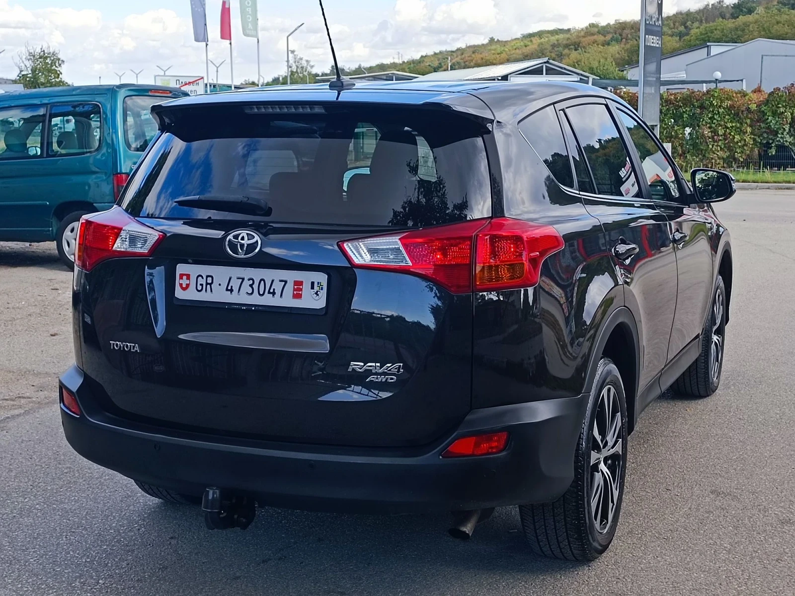 Toyota Rav4 2.0i-151кс-ШВЕЙЦАРИЯ-6ск-4х4-NAVI-KEYLESS, снимка 3 - Автомобили и джипове - 56245254
