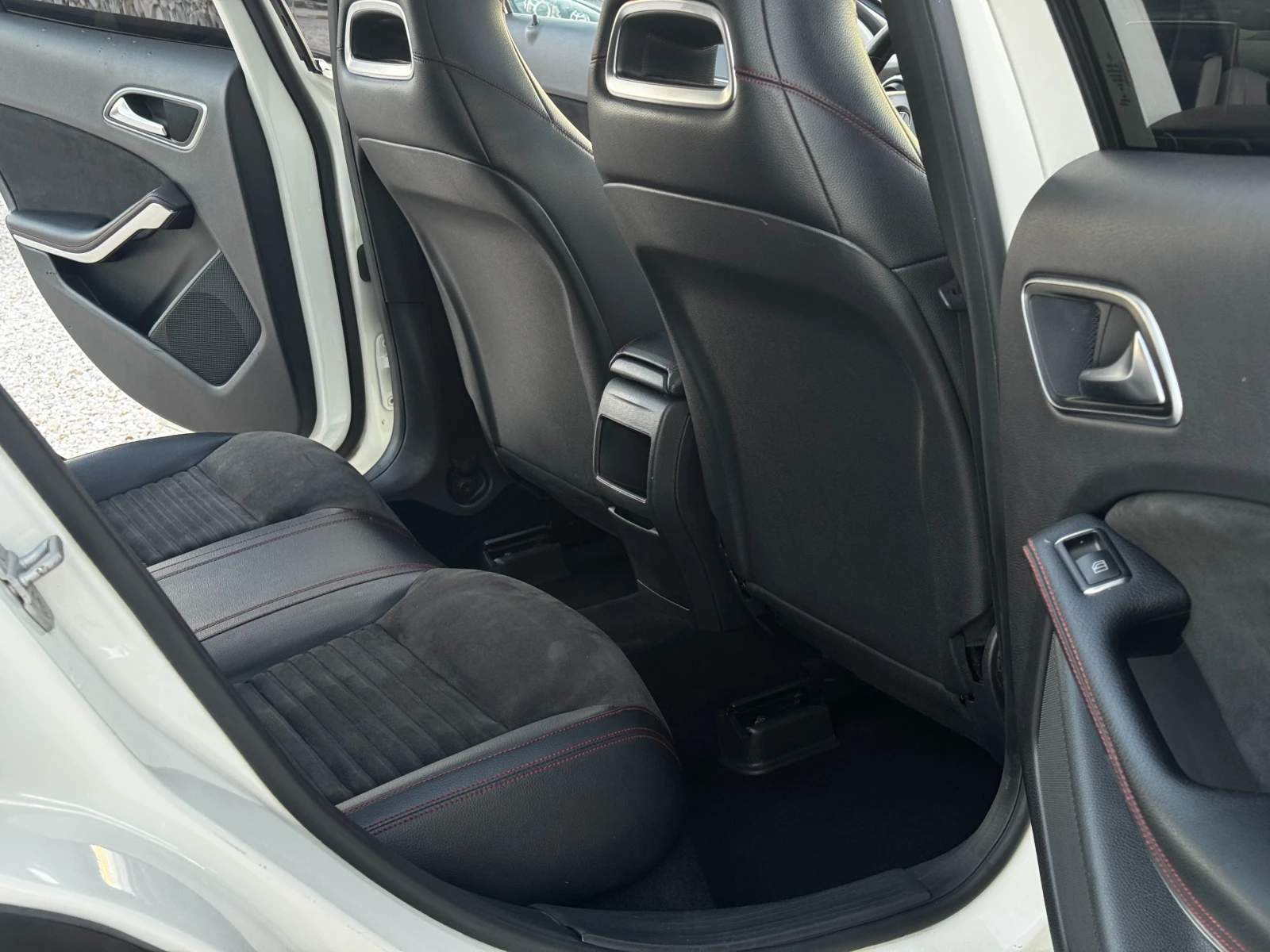 Mercedes-Benz GLA 220 4-MATIC FULL HYSTORY ��� ��������� | Mobile.bg � ����������� 10