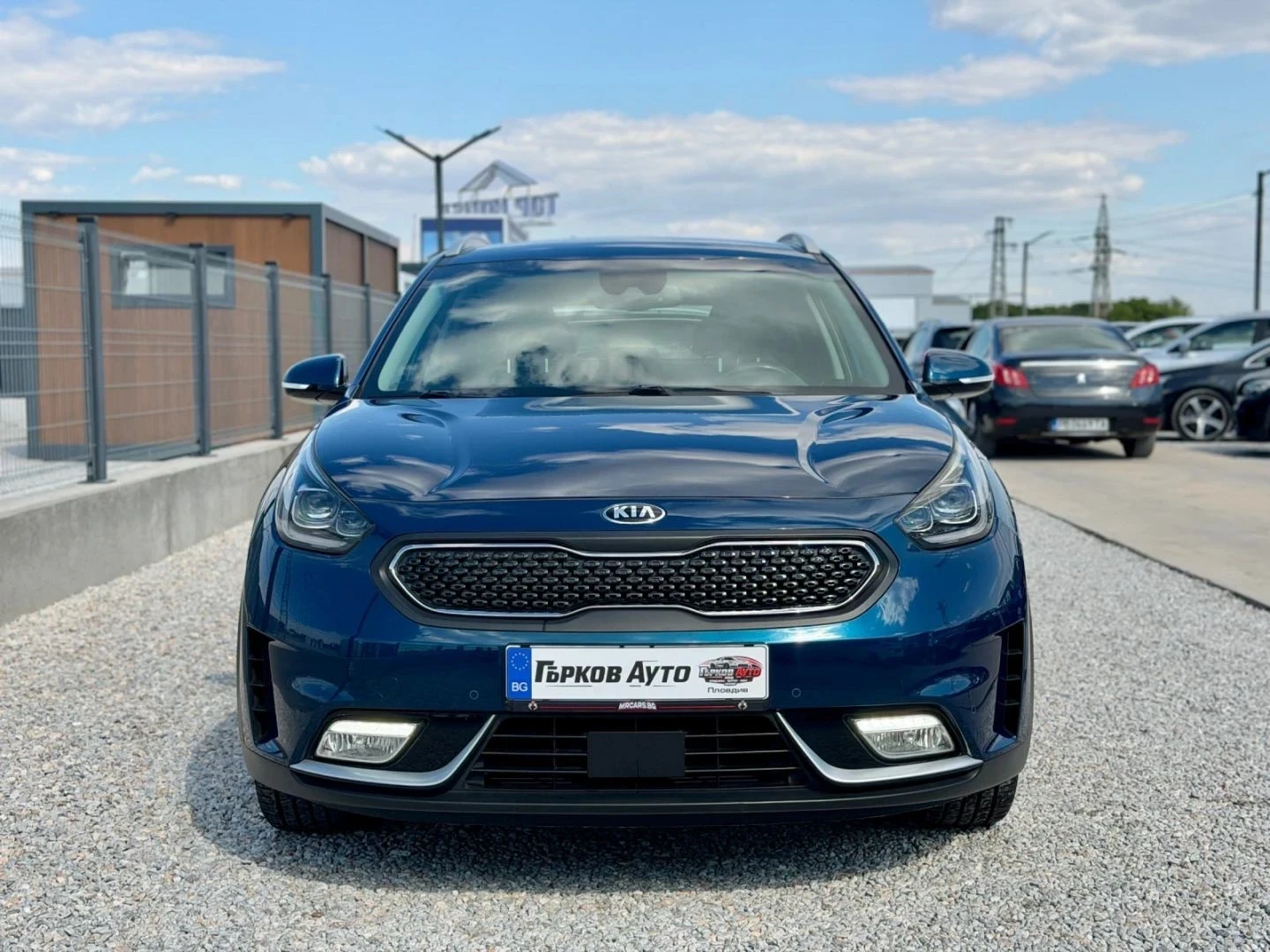 Kia Niro 1.6 HYBRID / FULL, снимка 2 - Автомобили и джипове - 56338352