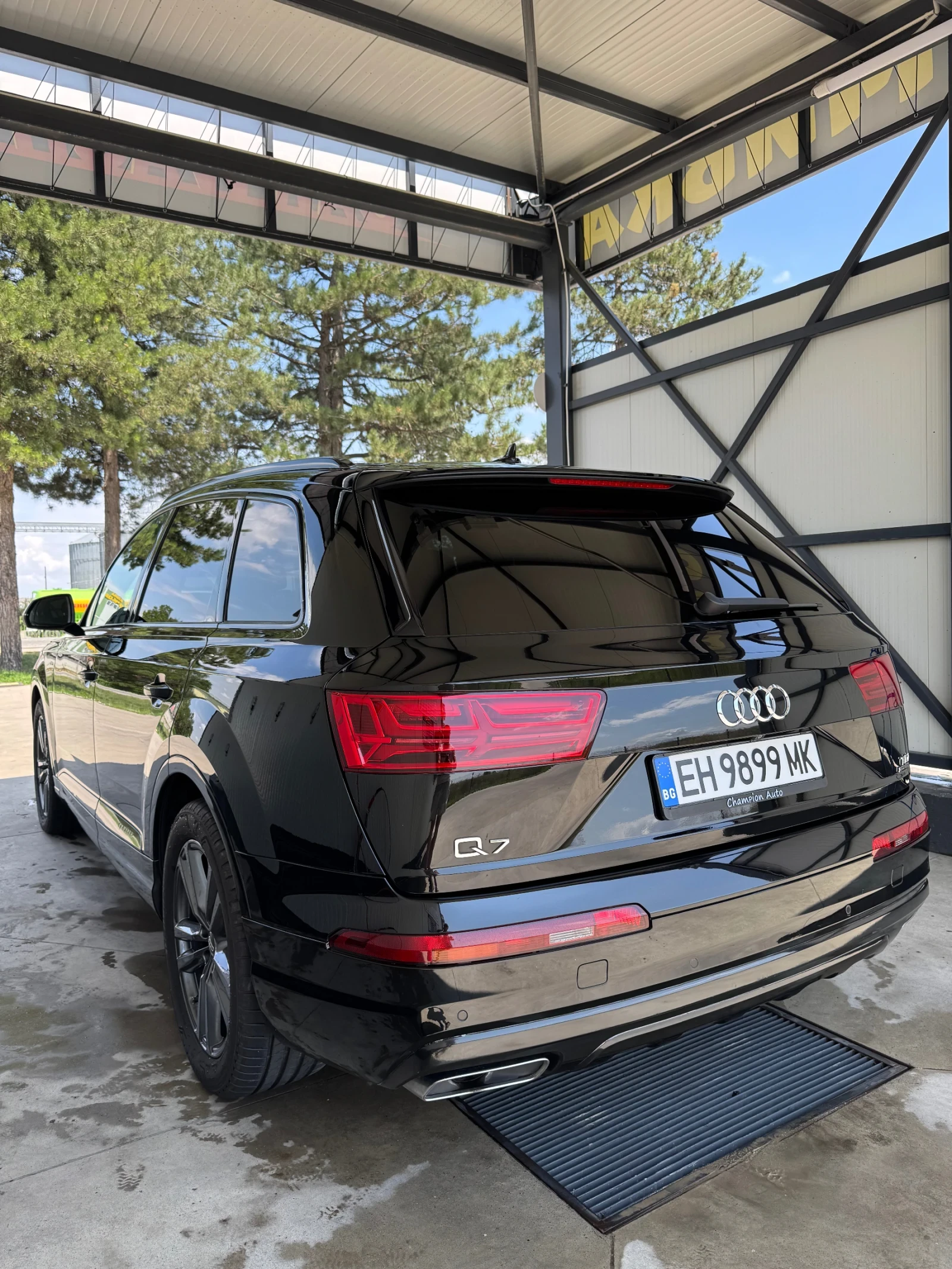 Audi Q7 3.0D, снимка 2 - Автомобили и джипове - 56687165