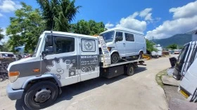 Mercedes-Benz 310 На части , снимка 9
