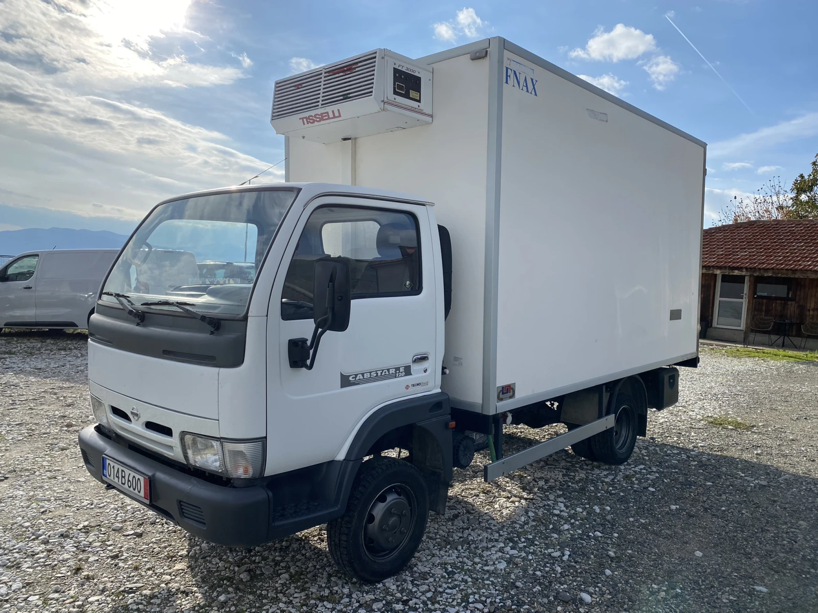 Nissan Capstar -3, 0TDI-120k.c./- 3, 5./   | Mobile.bg   1