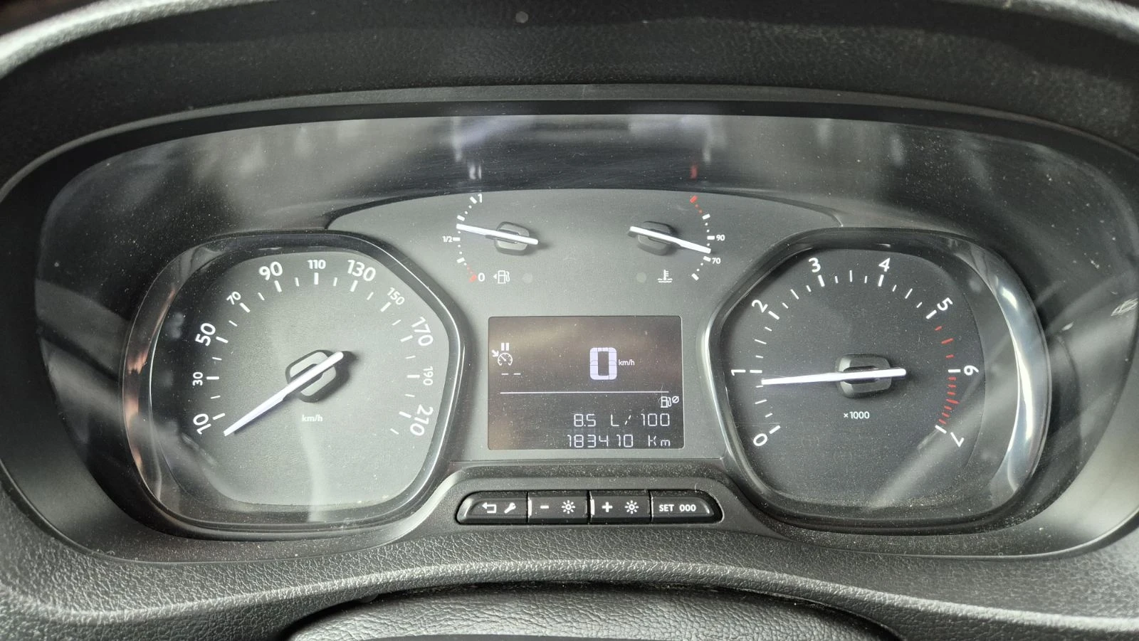 Peugeot Expert, снимка 8 - Бусове и автобуси - 54700299