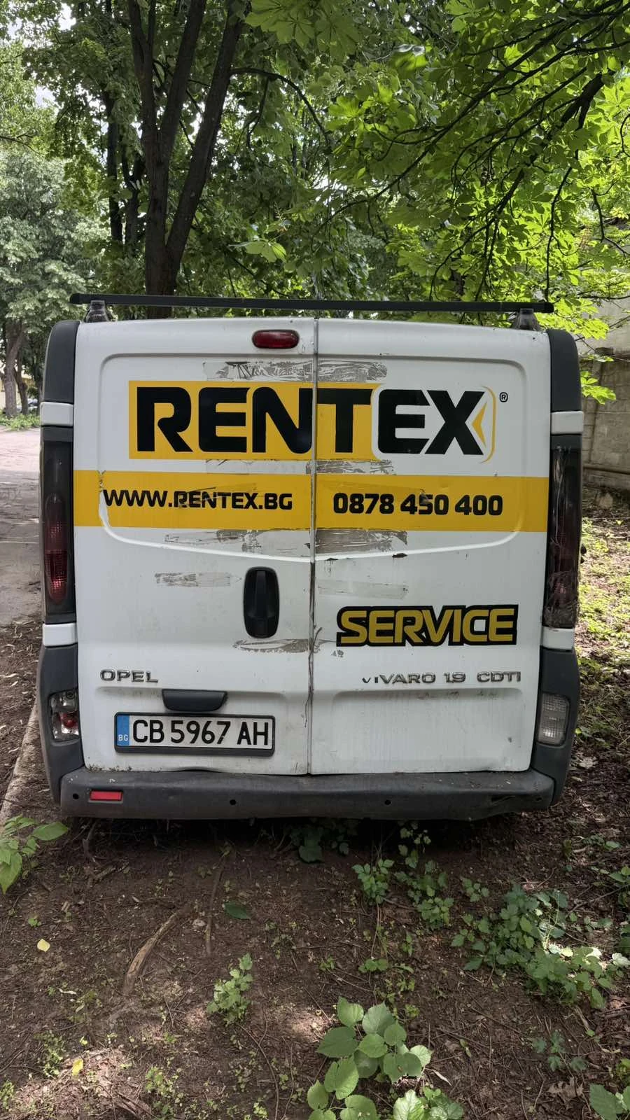 Opel Vivaro 1.9 CDTI, снимка 4 - Бусове и автобуси - 55088864