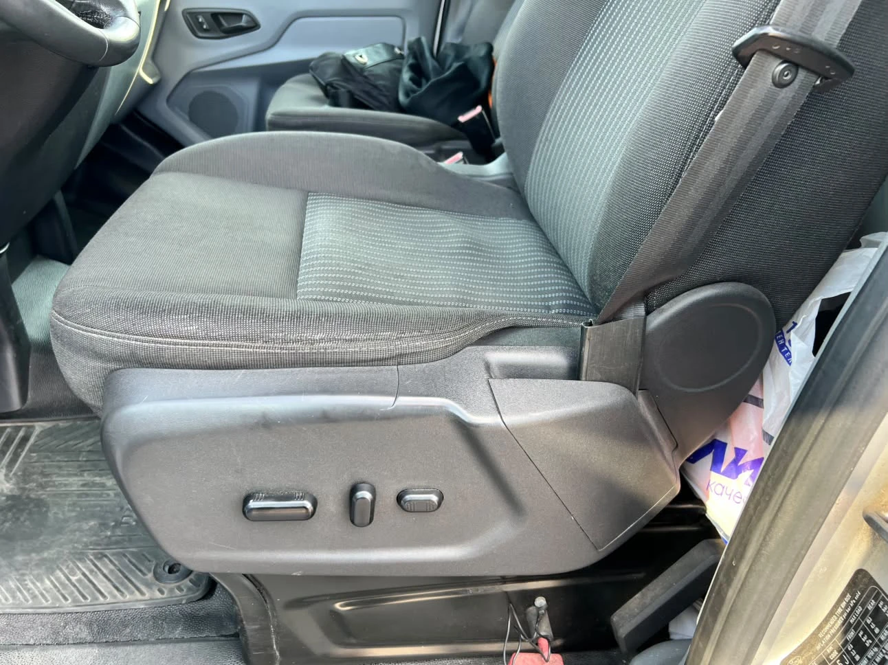 Ford Transit Custom 2.2 TDCi , снимка 11 - Бусове и автобуси - 55513187