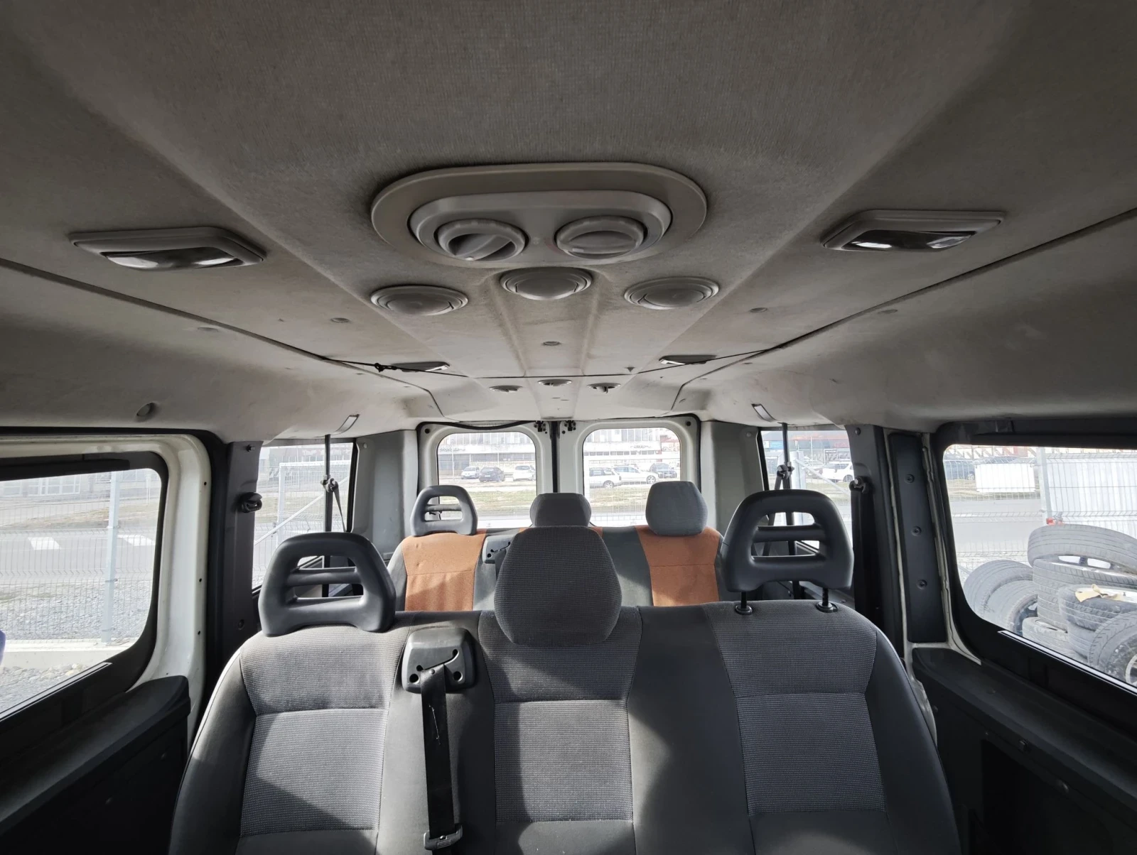 Peugeot Boxer 2.3 9МЕСТЕН , снимка 10 - Бусове и автобуси - 56227919