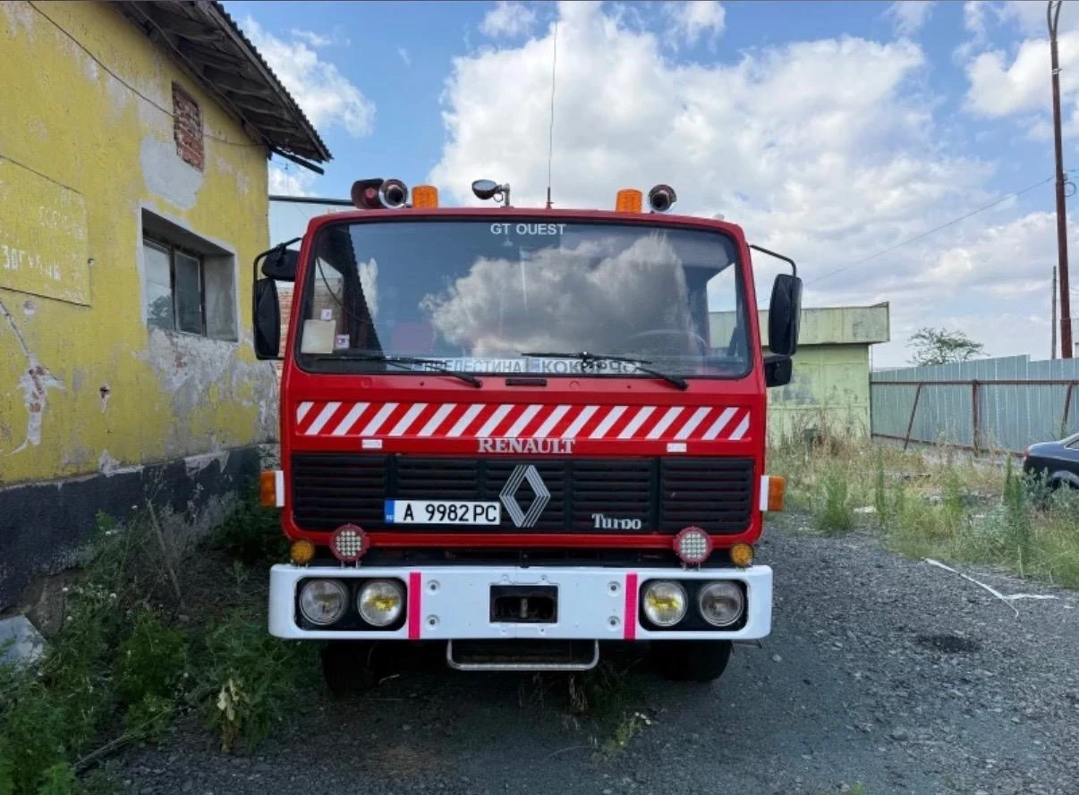 Други специализирани машини Renault G230 Пожарен, снимка 2 - Индустриална техника - 55805996