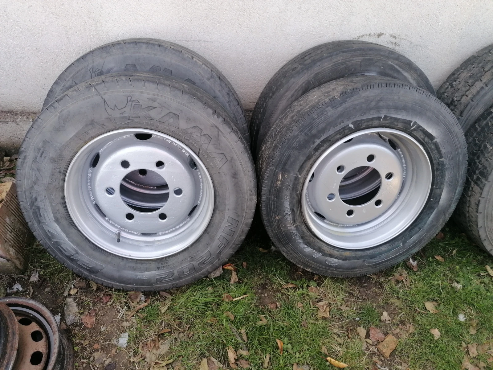   gumi | Mobile.bg   1