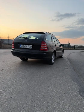 Mercedes-Benz C 220, снимка 6